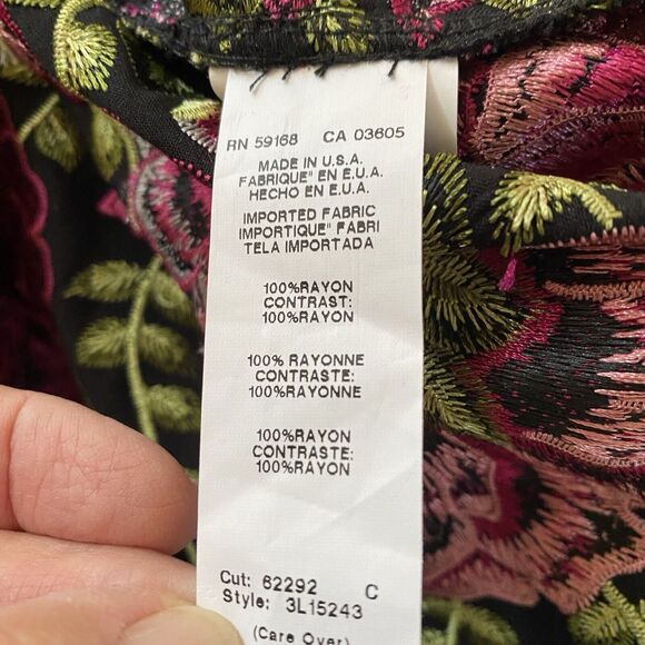 Karen Kane Embroidered Black Pink Floral 3/4 Sleeve Handkerchief Hem Top S - Picture 6 of 12